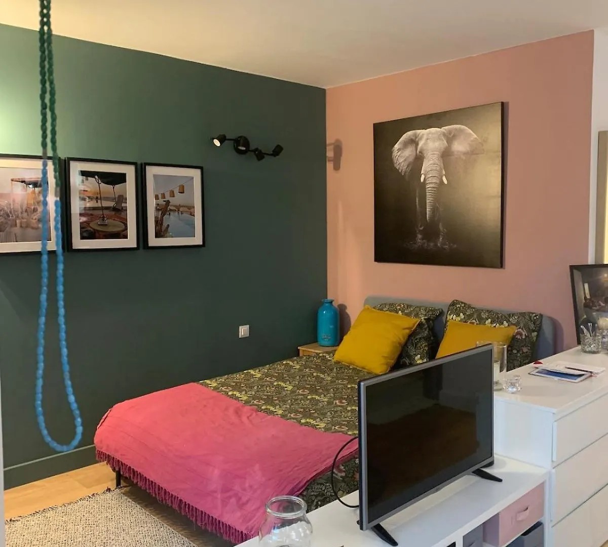 Apartman Cocon Plage Avec Piscine, A Cote Du Port Et Plage De Sable Fin Vallauris